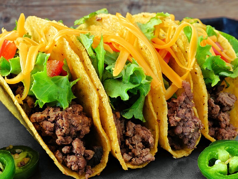 Planning a Party? Here’s Why You Should Include a Taco Bar