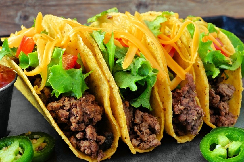 The 3 Taco-Eating Strategies That Almost Everyone Uses